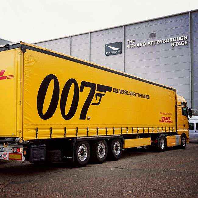Licencia para entregar: DHL al servicio de la película número 25 de James Bond, Sin Tiempo Para Morir