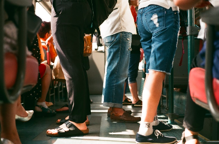 FIES Group ofrece consejos para minimizar el riesgo de contagios al viajar en transporte público