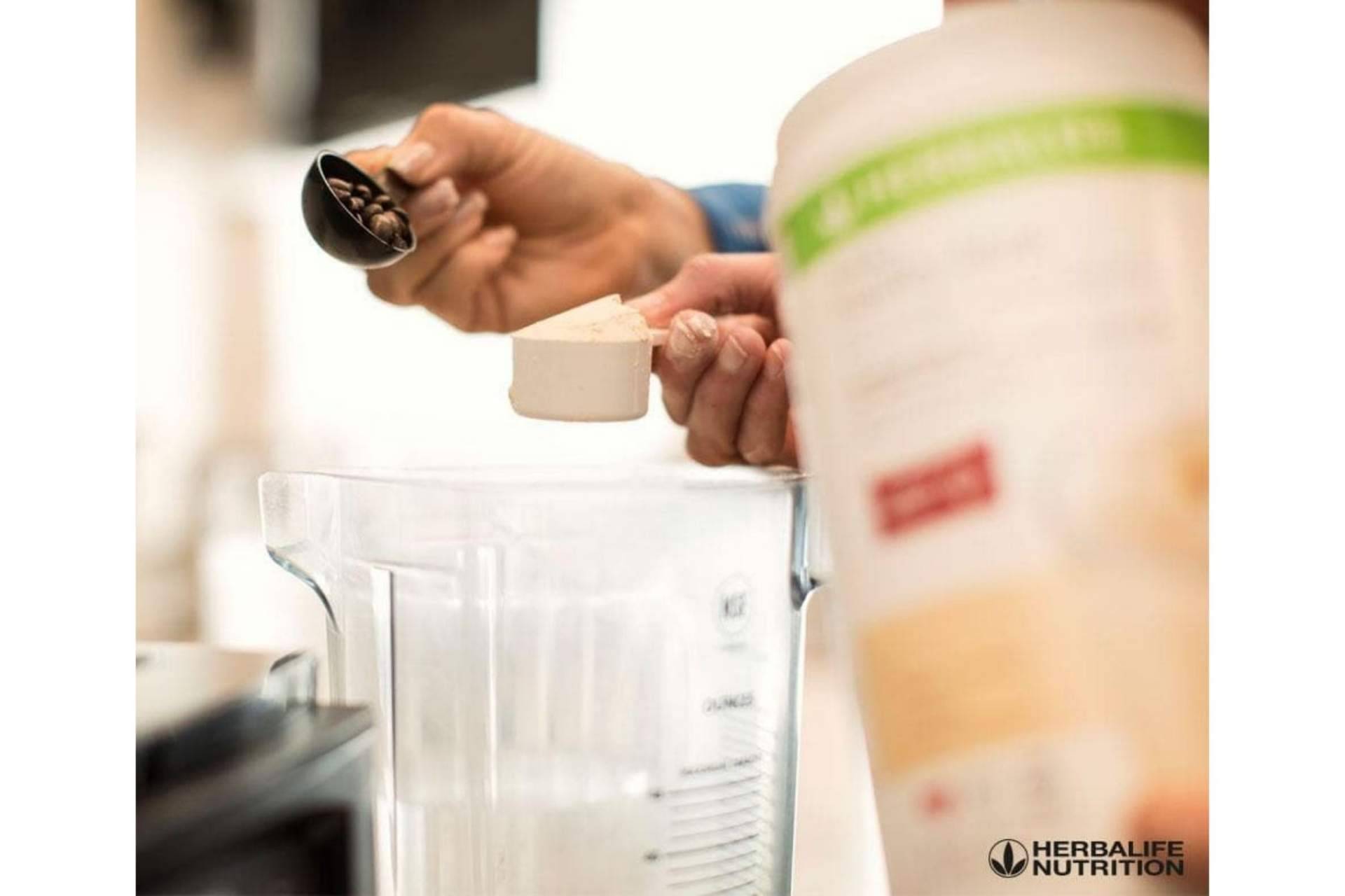 Los ingresos y la salud van de la mano con la oportunidad de negocio Herbalife que ofrece NutriFit Marbella