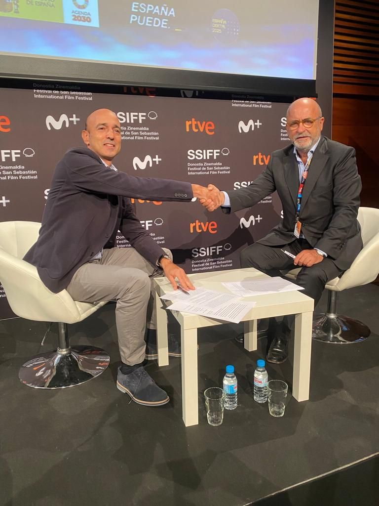 Spain Film Commission y REDCAU suscriben un acuerdo de colaboración en el Festival de San Sebastián