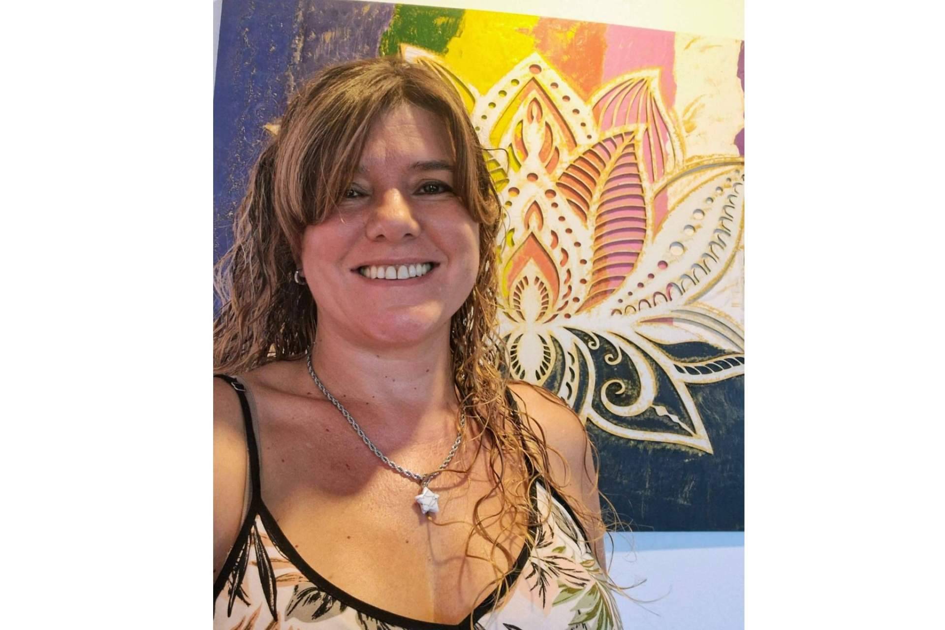 Enfoque Lumínico, la coach transpersonal que se especializa en reprogramar memorias de trauma y limpieza energética